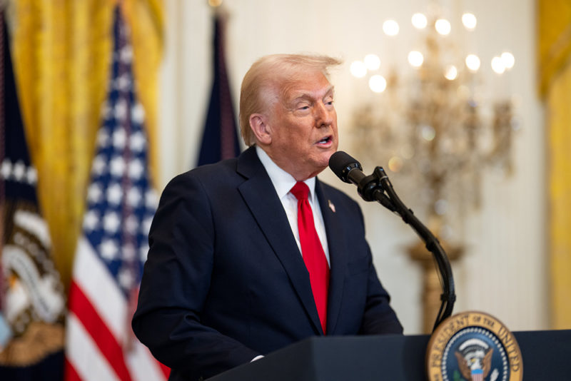 川普提 2026 预算，大砍援外与绿能等非国防支出